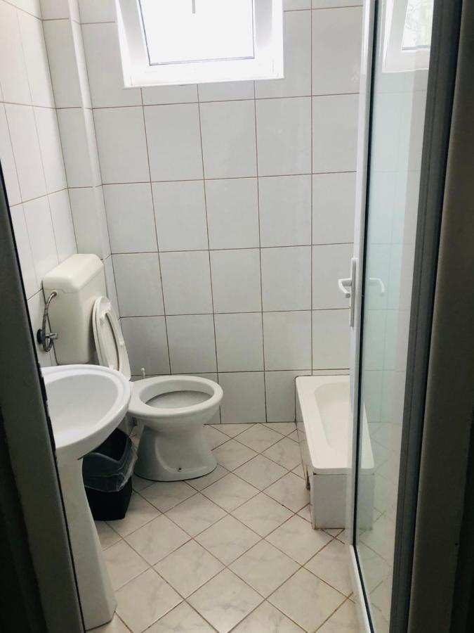 Fuk-tak's bungalow Dojran Bagian luar foto