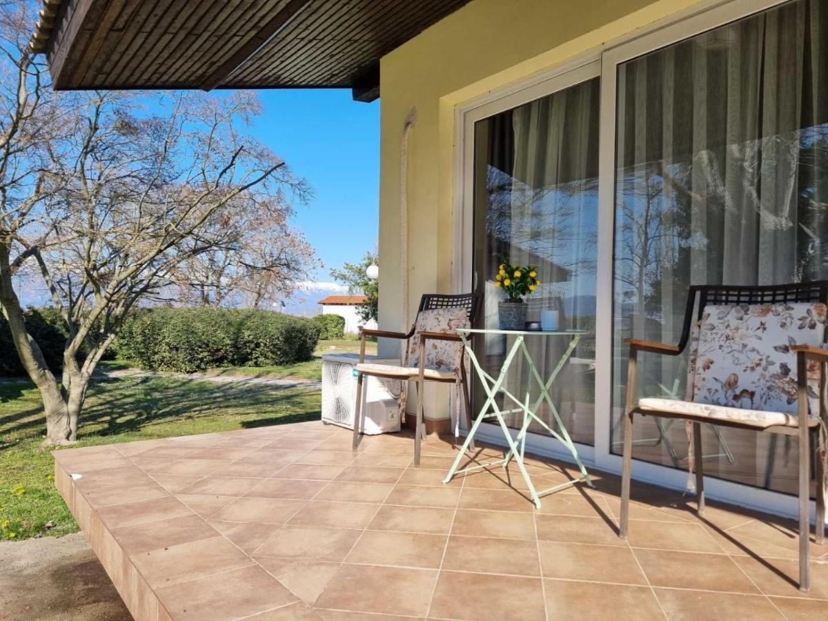 Fuk-tak's bungalow Dojran Bagian luar foto